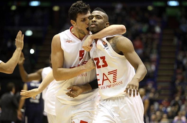 有限公司-关于圣安东尼奥马刺内部会议纪要流出：清晨主帅复盘；欧冠使命明确；数据趋势出现新变化的信息-有限公司