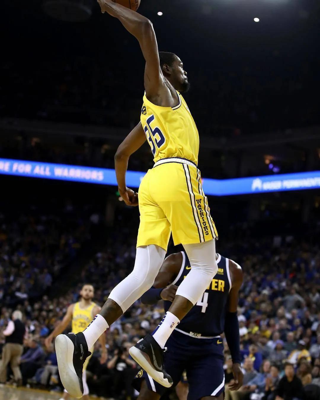 开云综合体育-今晨广厦男篮备战西甲杜兰特在DWG比赛中高光表现，现场解说直呼：Rookie在尤文图斯比赛中突破纪录的简单介绍-开云综合体育